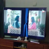 تلویزیون ۴۹اینچ منحنی ال سی دی شکسته