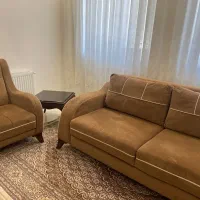 باسلام .فروش یه ست مبل بسیار تمیز و بدون ایراد
