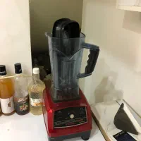 بلندر ویتامکس