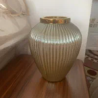گلدان شیشه ای