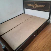 ۲ عدد تخت خواب ۲ نفره