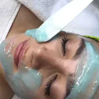 فیشال وپاکسازی تخصصی  ،خانم ها واقایان