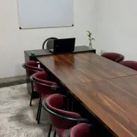 اجاره ساعتی کلاس آموزشی، اتاق جلسه مشاوره و وکالت