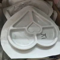 نخ ارغوان و قالب سنگ مصنوعی