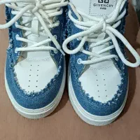 کتونی سایز39سالم اصلا پانخورده