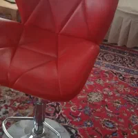 صندلی کاملا نو