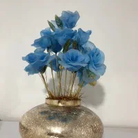 گل گلدان سالم و زیبا