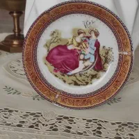 نعلبکی قدیمی