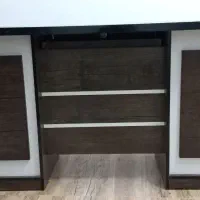 میزمدیریتی شیک و تمیز