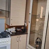 فروشنده کابینت  دست دوم با هود و سینک بسیار تمیز|مصالح و تجهیزات ساختمان|کرج, کوی کارمندان شمالی|دیوار