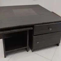جلو مبلی و یک عدد میز عسلی