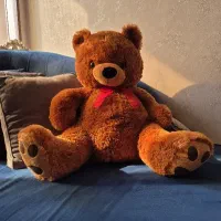 خرس عروسکی پشمالو قهوه‌ای ۷۵ سانتی موزیکال