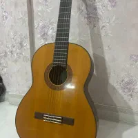 گیتار یاماها C70