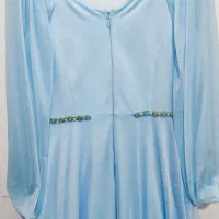 لباس مجلسی|لباس|قم, حکمت شمالی|دیوار