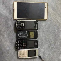 تعدادی نوکیا و سونی اکسپریا