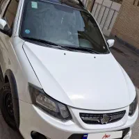 کوییک R