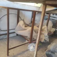 تخته ۲متری و ۳عدد پایه آهنی زیر تخته|مصالح و تجهیزات ساختمان|مشهد, ایثار|دیوار