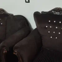 مبل و ساعت و جلو مبلی عسلی
