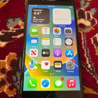 آیفون iPhone SE 2020