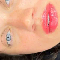 پذیرای مدل میکروبلیدینگ ابرو،شید چشم و لب ،رایگان|خدمات آرایشگری و زیبایی|تهران, شهرک ولیعصر شمالی|دیوار