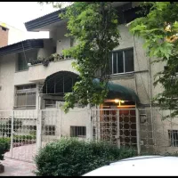۶۵۰ متر کلنگی نیاوران