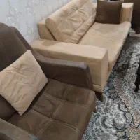 مبلمان ۵ نفره با میز