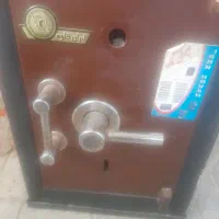 گاوصندوق|کلکسیون اشیاء عتیقه|بوشهر, |دیوار