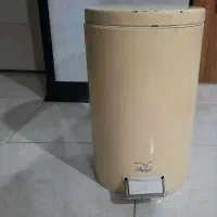 سطل زباله بزرگ