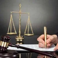 وکیل پایه یک دادگستری