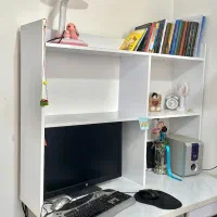 میز مطالعه کتابخانه دار