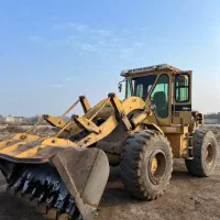 لودر کاترپیلار ۹۵۰