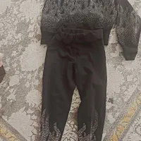 چند دست لباس دخترانه  در حد نو