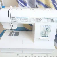 چرخ خیاطی خانگی