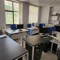 خانه ویلایی ۲۵۰ متری|اجارهٔ دفتر کار، اتاق اداری، مطب|کرمانشاه, |دیوار