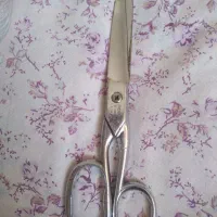 سلام قیچی قدیمی سالم کار کرده 150 هزار تومان|کلکسیون اشیاء عتیقه|شیراز, میانرود|دیوار