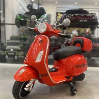 وسپا ۳۰۶ باکس دار ریموت دار