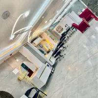 با سلام نیازمند یک نفر شاگرد در سالن زیبایی زری