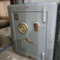 گاو صندوق کاوه