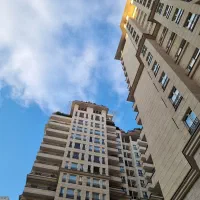 فروش-آپارتمان-130-متری-برج-پارلمان-دریاچه