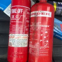 دوعددکپسول یکی پر یکی خالی