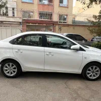 تویوتا یاریس۲۰۱۶|خودرو سواری و وانت|اصفهان, فروردین|دیوار