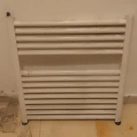 حوله خشک کن و رادیاتور حمام