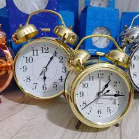 ساعت زنگدار چراغدار و کلی جنس برای بساط|ساعت دیواری و تزئینی|رباط‌کریم, شترخوار|دیوار