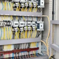 اجرای انواع کار برقی جزیی و پروژه ای و عیب یابی|خدمات پیشه و مهارت|بندرعباس, |دیوار