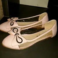 کفش مجلسی|کیف، کفش، کمربند|باغ حلی, |دیوار