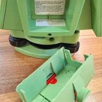 دوربین Leica TC805 لایکا نقشه برداری در حد AK|دوربین عکاسی و فیلمبرداری|تهران, افسریه شمالی|دیوار