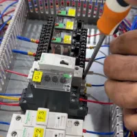 کارشناس برق صنعتی|خدمات پیشه و مهارت|اشتهارد, |دیوار