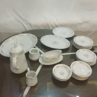 سرویس چینی 6 نفره ی قدیمی