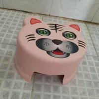 آفتابه کودک و صندلی حمام و لگن