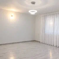 ۱۰۰ متر طبقه اول